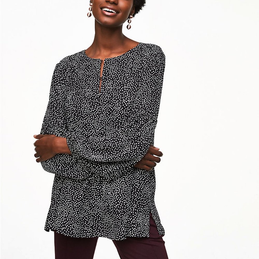 Loft M Women's‎ Black White Dot Peplum Flounce Henley Flowy Blouse Top Popover
